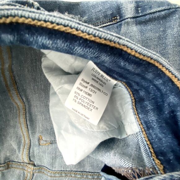 Judy Blue Wide Leg High RIse Distressed Raw Hem Denim Size 13 - Picture 7 of 7